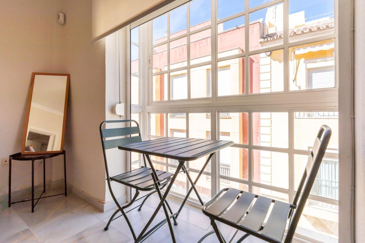 Apartamento Centrico La Victoria Apartment Malaga Ngoại thất bức ảnh