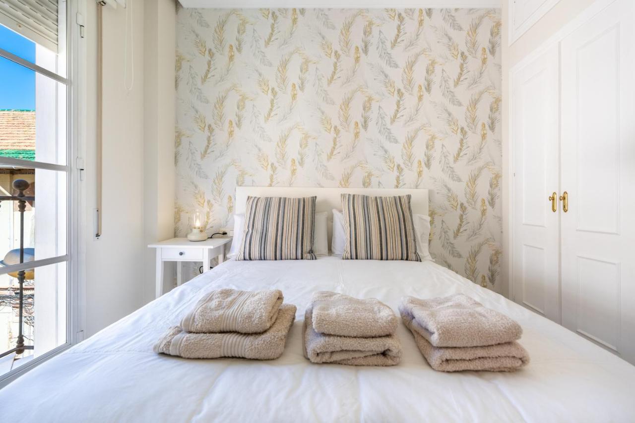 Apartamento Centrico La Victoria Apartment Malaga Ngoại thất bức ảnh